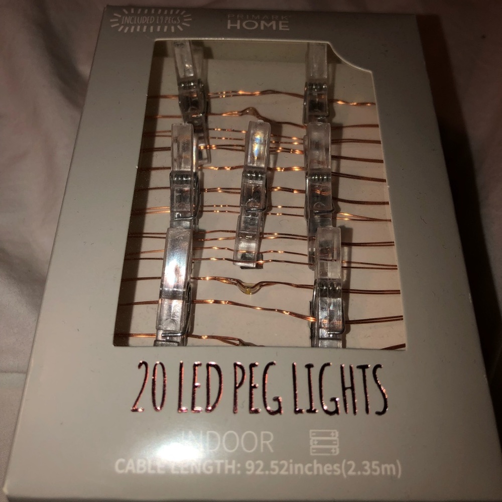 LED peg lights — indoor - Picture 2 of 4